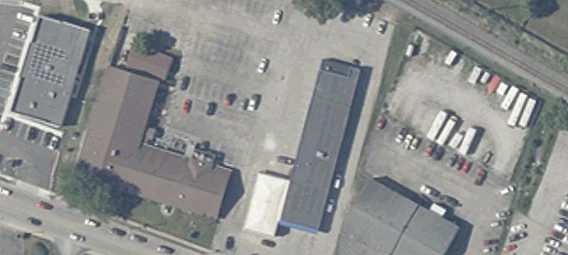 640 Main St