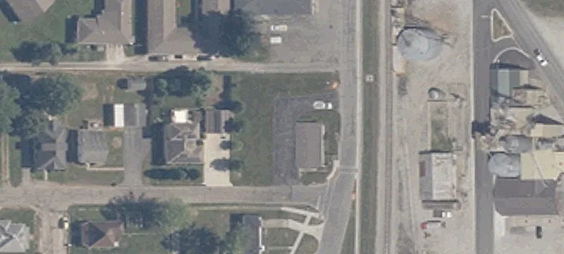10 Plummer Ave