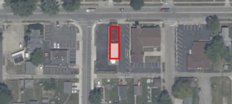 2205 Main St