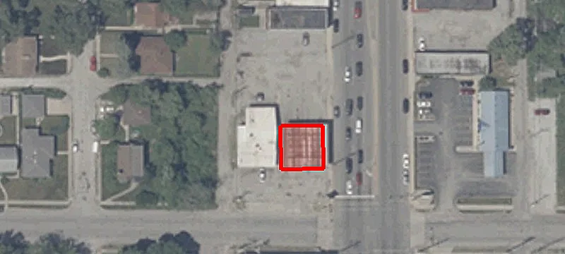4870 Broadway