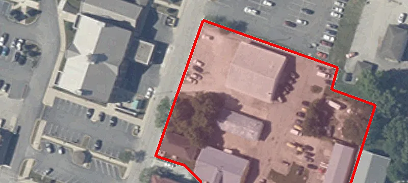 17 Adams St