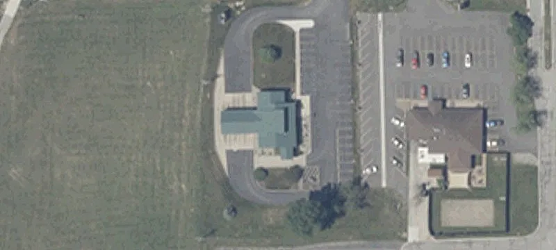 1615 Gump Rd