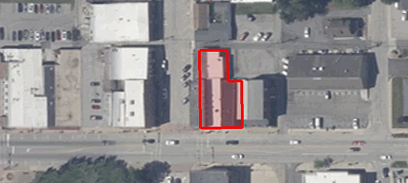 4 Main St