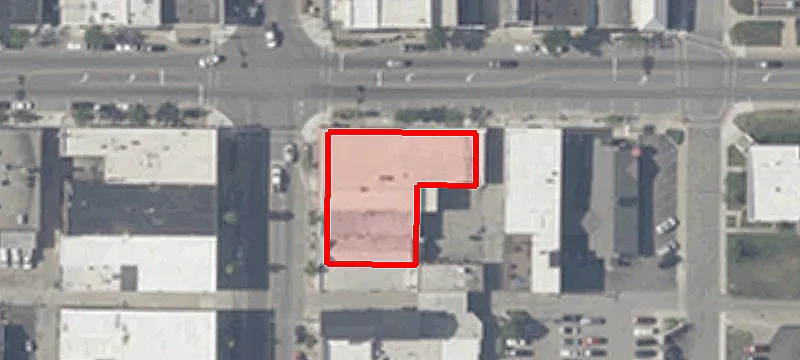 101 Main St