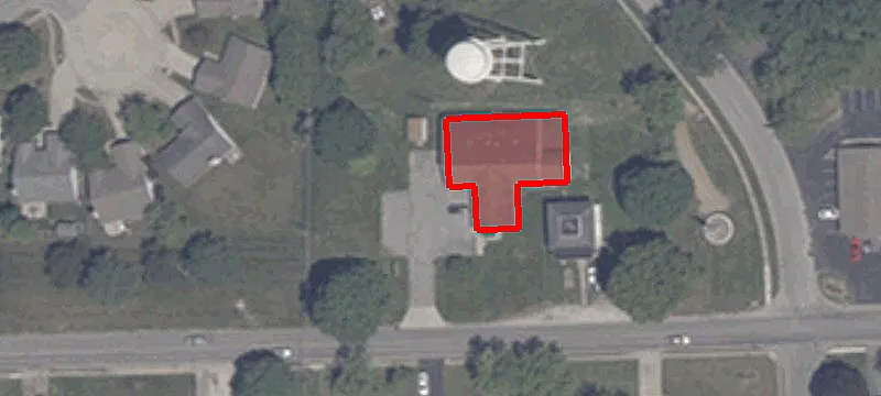 210 Tracy Rd