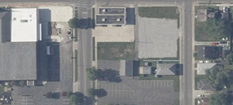Meridian St