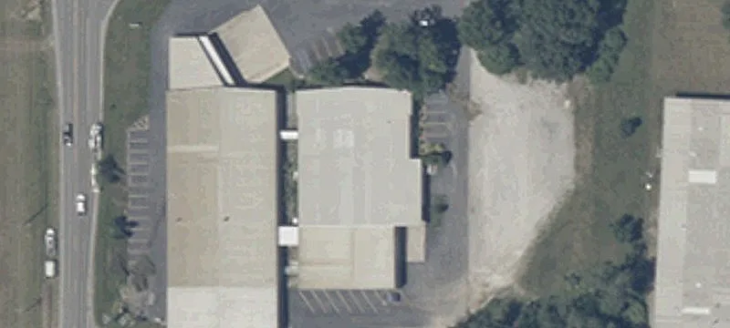 7101 Lincoln Pkwy