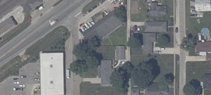 90 Broadway St
