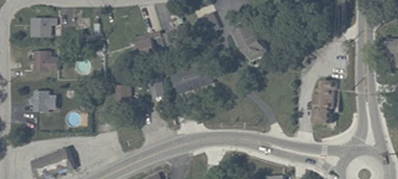 8030 Lk Shr Dr