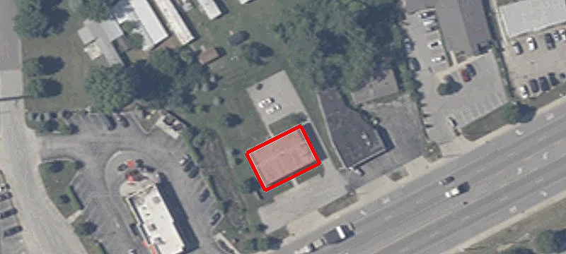 2308 Main St