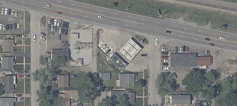595 Central Ave