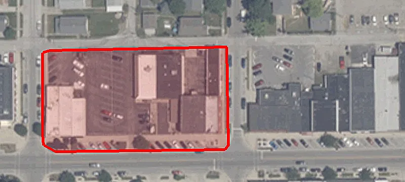 700 Main St
