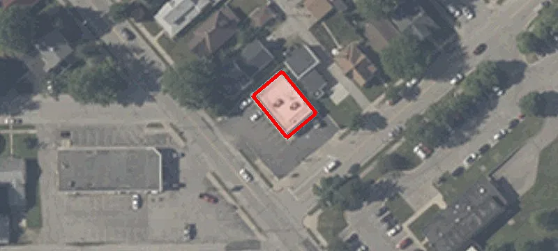 1920 Main St
