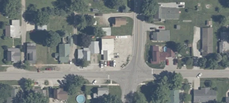 133 Benton St