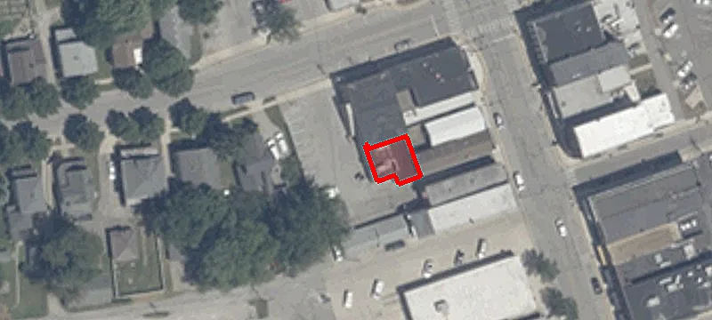 830 Main St