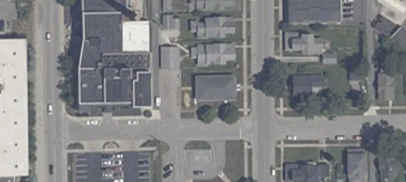 499 9th St