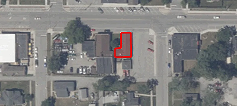 215 Main St