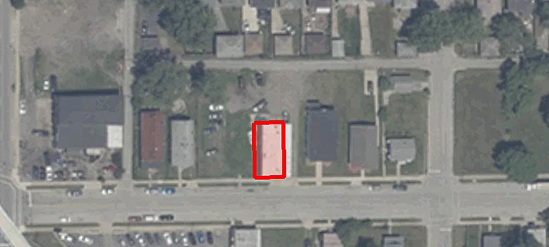 827 Conkey St