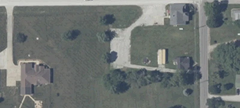 4998 County Rd 100th E