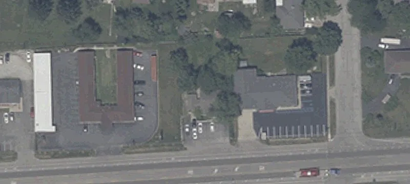 1306 Main St