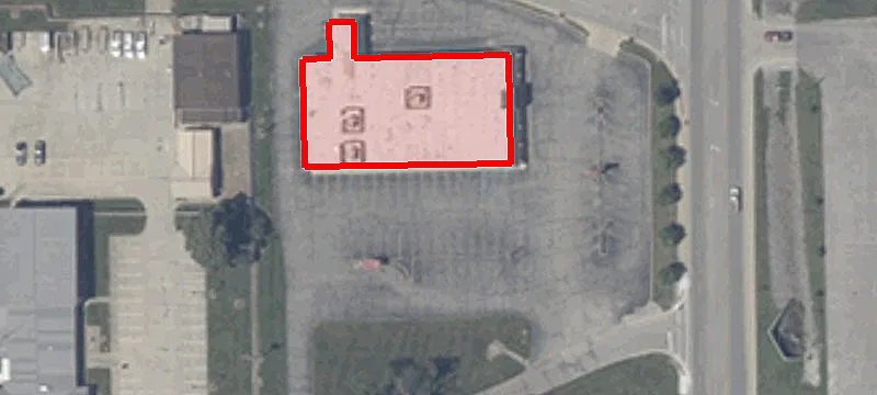1541 Main St