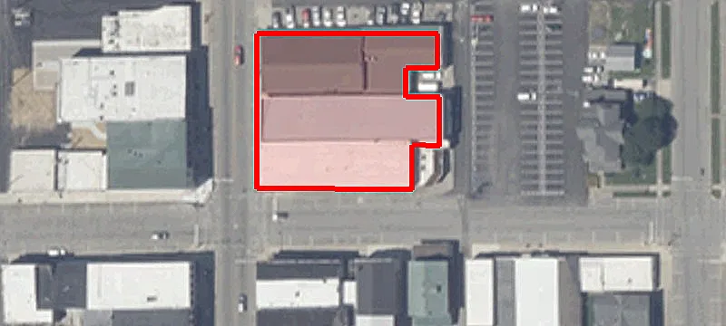 302 Main St