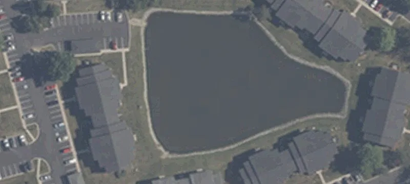 1800 Lakeview Cir