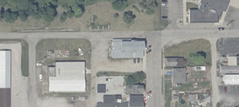 118 Peters St