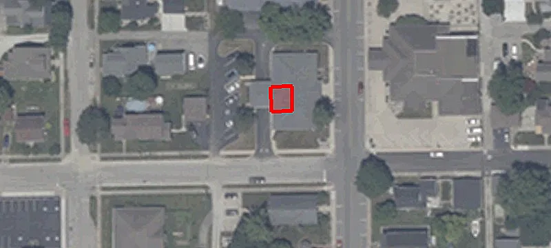 1017 Main St