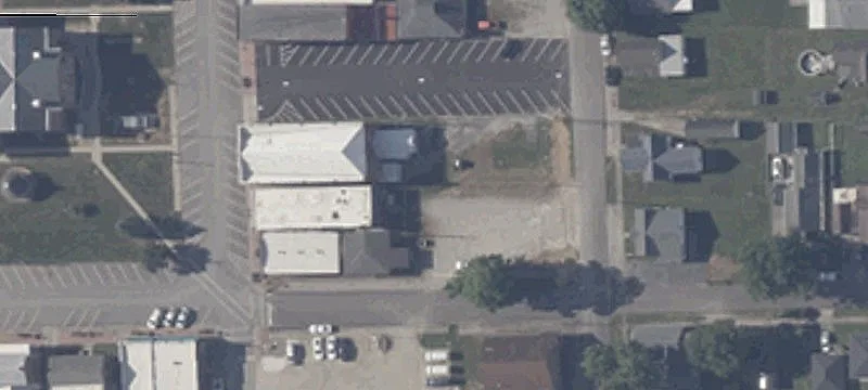 90 2nd St