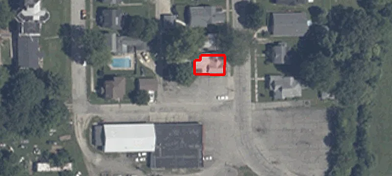 636 Main St
