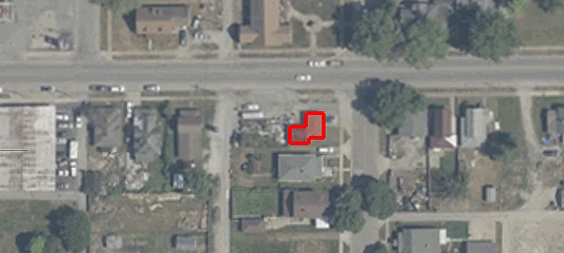 1251 Lafountain St