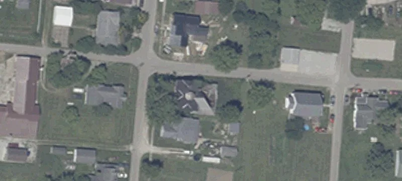 202 Pleasant St