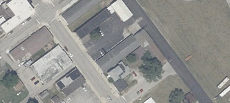 405 Ln St