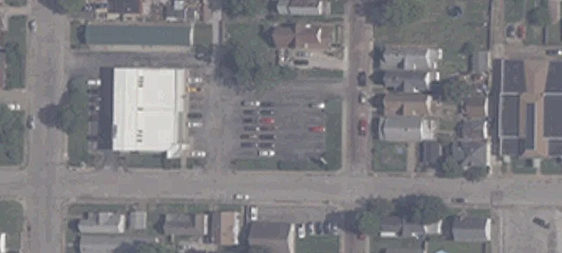 1001 Mary St