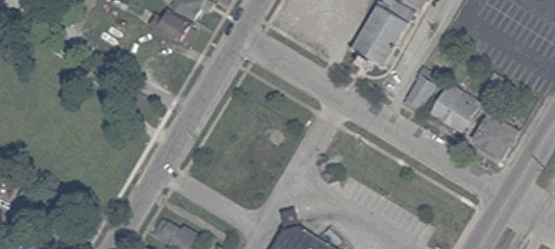 313 Grand Ave