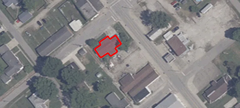 906 Main St