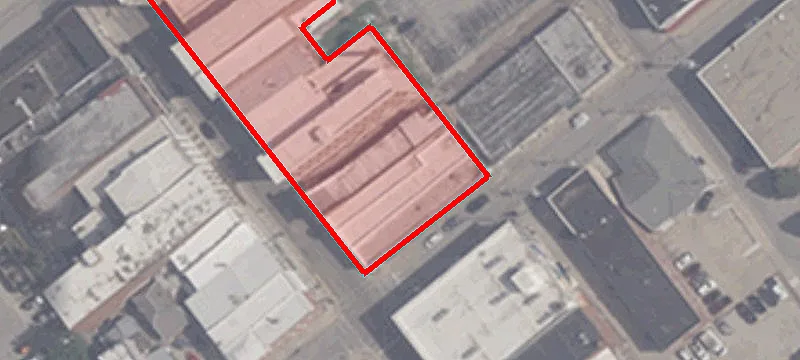 324 Main St