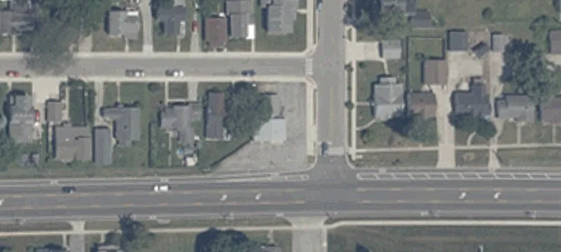 547 Lincoln E Hwy
