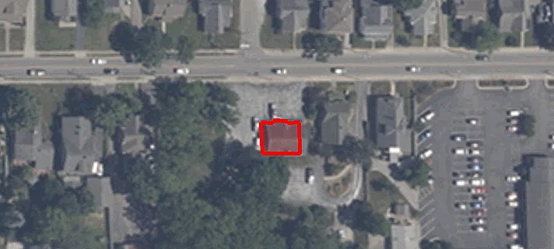 411 Main St
