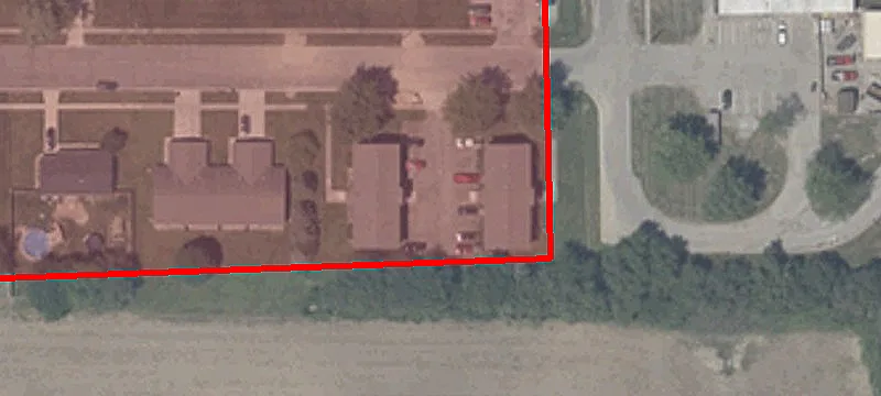 1686 Crestwood Dr