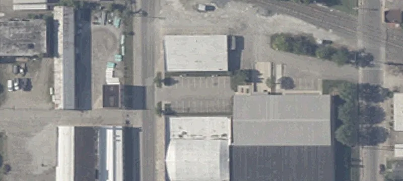 1600 Main St