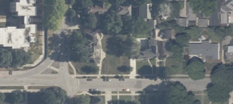 520 Hampton Dr