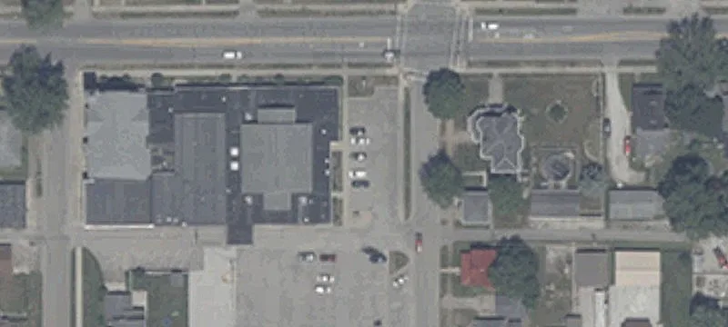 1821 Main St