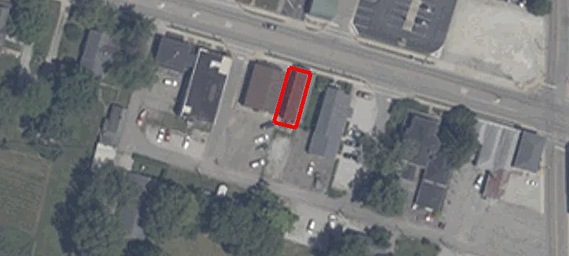 33 Main St