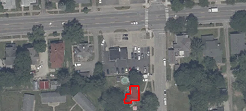 403 Main St