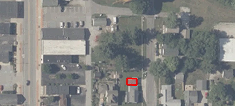 206 Maple St
