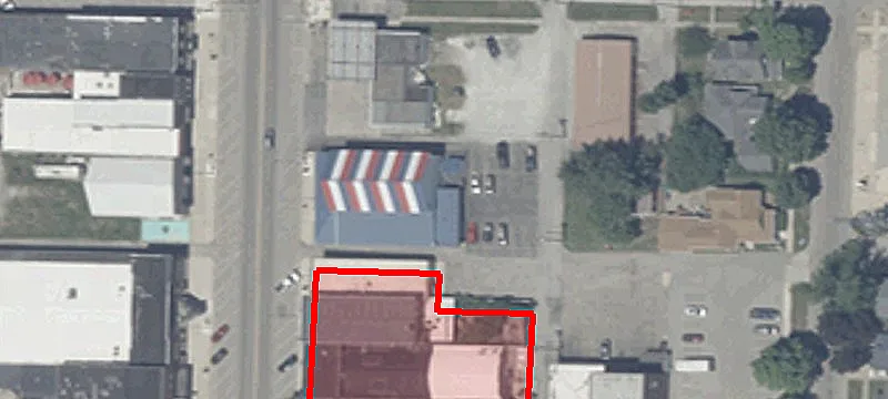 611 Main St