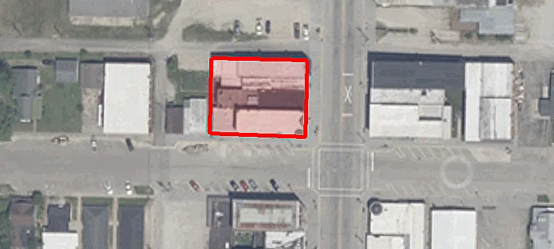 101 Main St