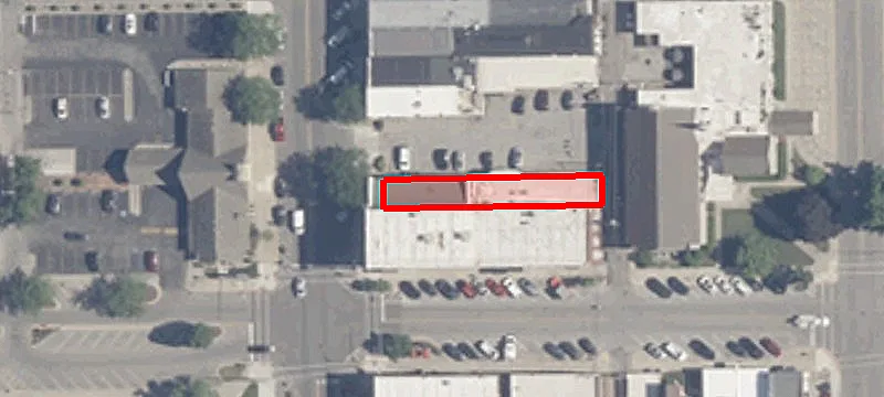 206 Main St